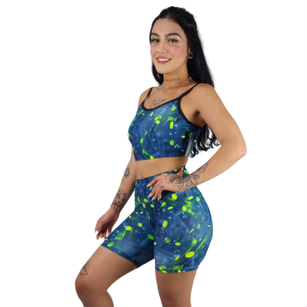 Conjunto Top e Short Poliamida Digital Geométrica